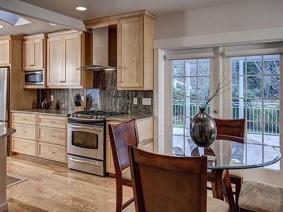 3rd image of 31605 SE 40th St
