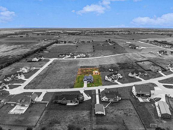 3rd image of 804 Republic Row