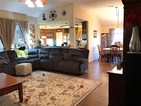 5th image of 1118 Edenbrook Dr