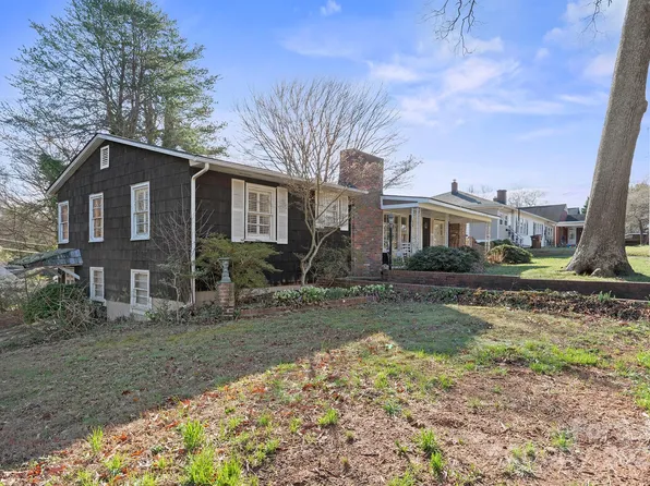 709 S Cedar St, Lincolnton, NC 28092