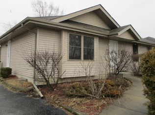 25805 S Nancy St, Crete, IL 60417