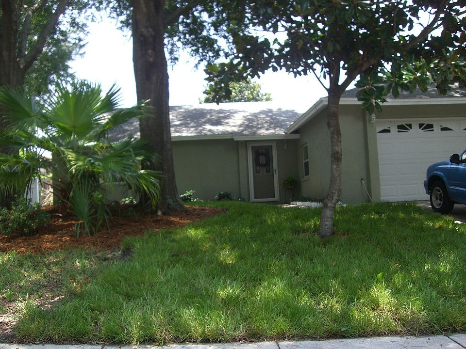1st image of 3165 Foxwood Dr