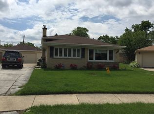8511 Lillibet Ter, Morton Grove, IL