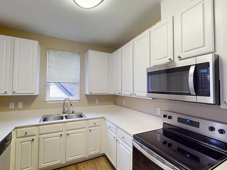 Hearthstone at Merrill Creek — Photo 53