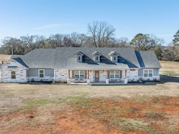 2140 Fm 2213, San Augustine, TX 75972