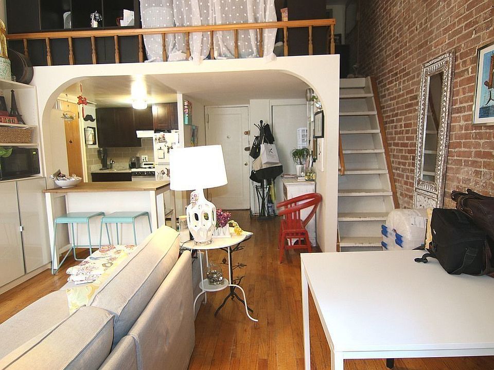 1st image of 11 W 82nd St APT 4A
