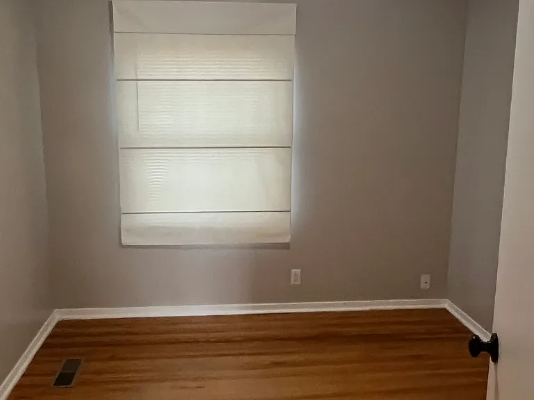 Upstairs bedroom 1