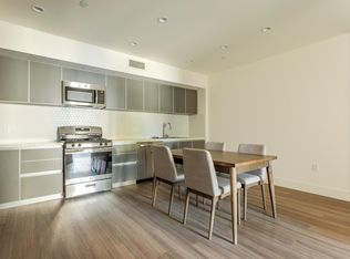 1450 S Barrington, Los Angeles, CA 90025