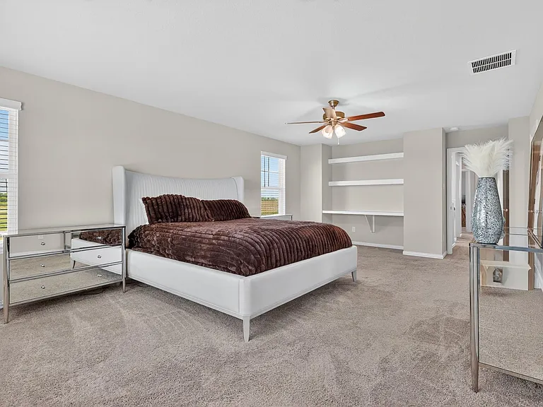 2790 Mariposa Creek Dr — Photo 11