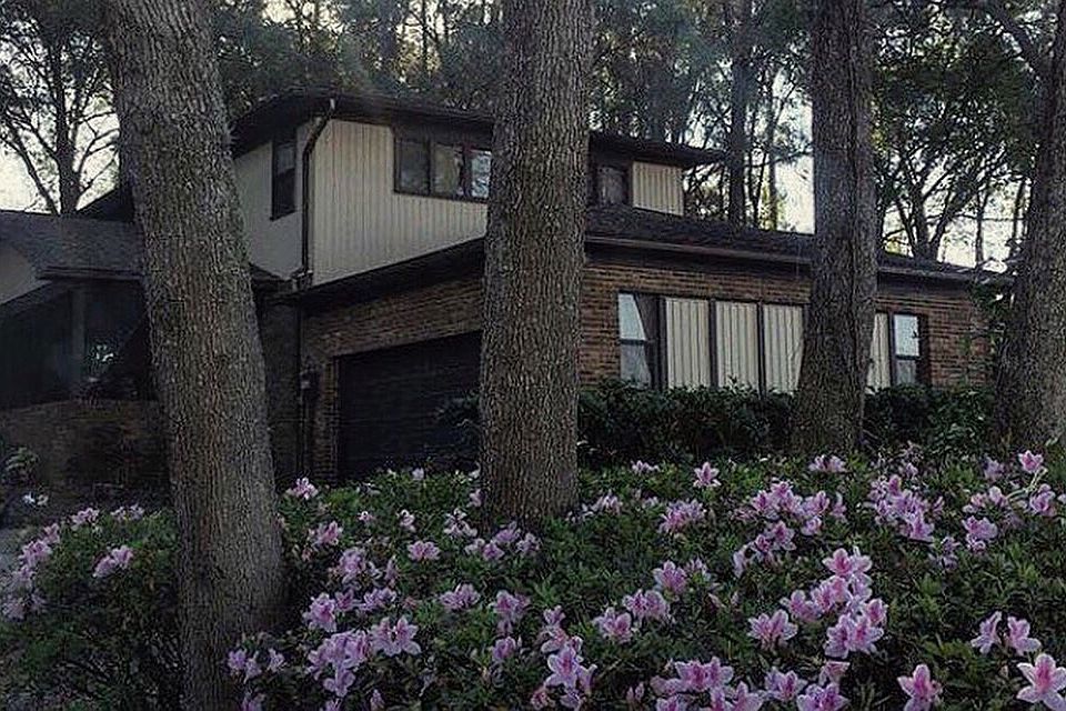 2nd image of 2317 Royal Rd