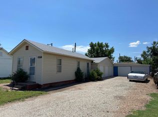 109 W A St, Ellinwood, KS 67526