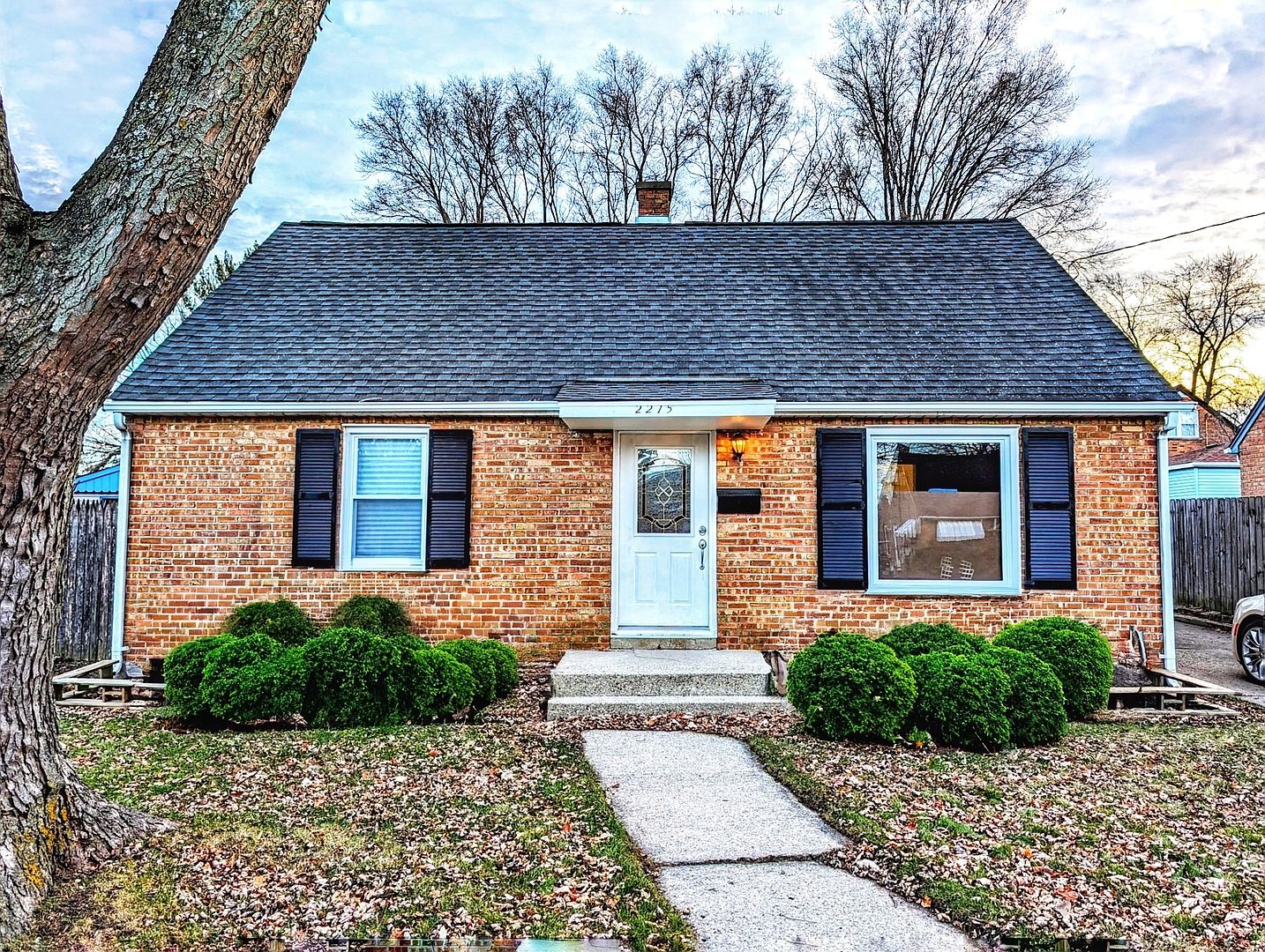 2215 W Catalpa Ave, Waukegan, IL 60085 MLS 11949553 Zillow