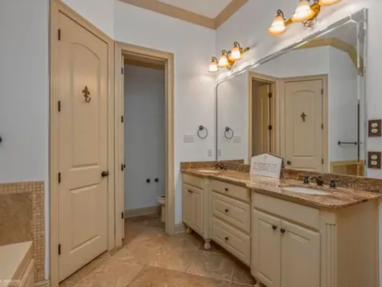 793 Dumaine Dr — Photo 14