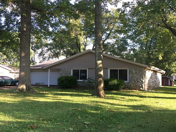 2nd image of 1001 E Cooper Dr