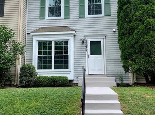 18433 Mayapple Ct, Gaithersburg, MD 20879