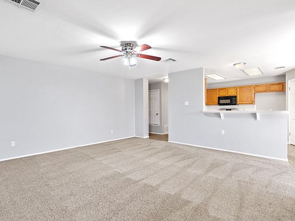 5th image of 1514 Royce Ln