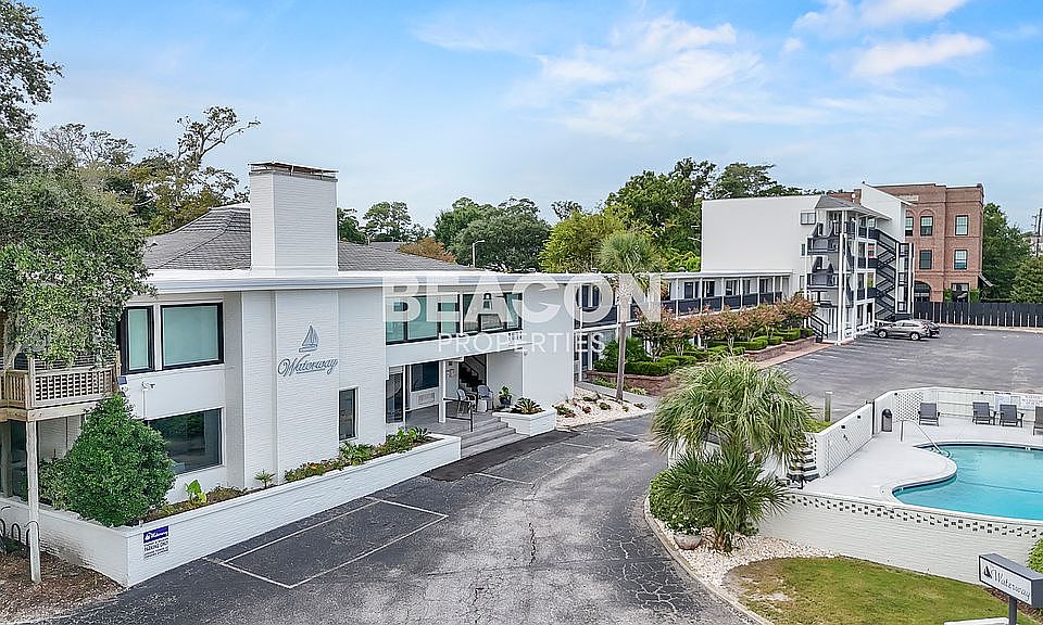 1st image of 7246 Wrightsville Ave #109