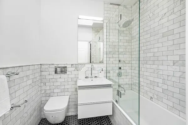 Rented by Keller Williams NYC | media 43