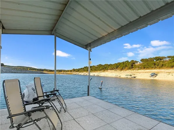 17904 Crystal Cv, Jonestown, TX 78645