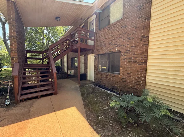 1522 Parkway Ct #E6, Greenwood, SC 29646