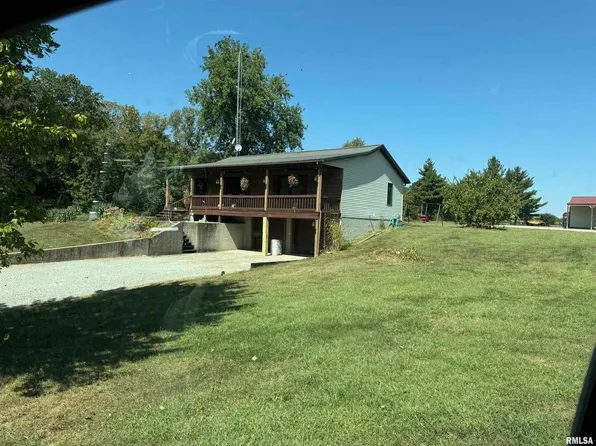 7003 River Rd, Iuka, IL 62849