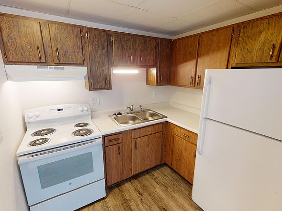 2nd image of 124 Chestnut St Unit 107