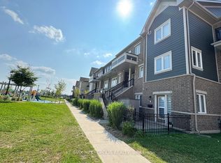 250 Sunny Meadow Blvd #294, Brampton, ON L6R 3Y7