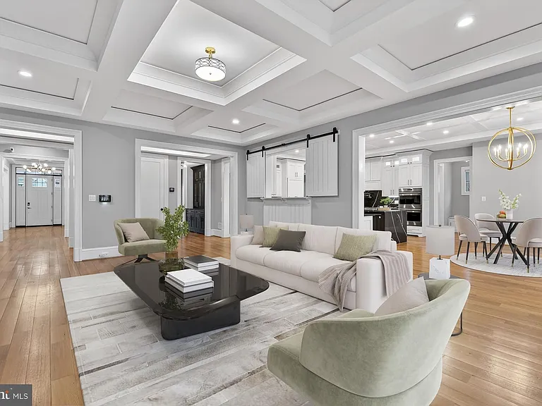 7002 River Oaks Dr — Photo 11