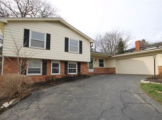 29967 Ravenscroft Rd, Farmington Hills, MI 48331