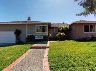 5498 Blossom Wood Dr, San Jose, CA 95124