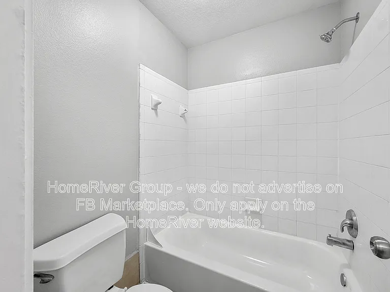 20911 Foxwood Glen Ln — Photo 18