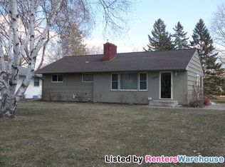 3748 Howard Ave N, White Bear Lake, MN 55110