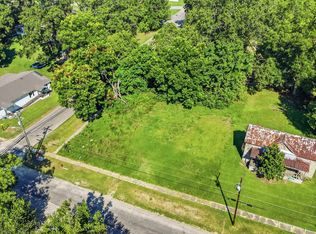 201 Martin Luther King Jr St, Rowland, NC 28383