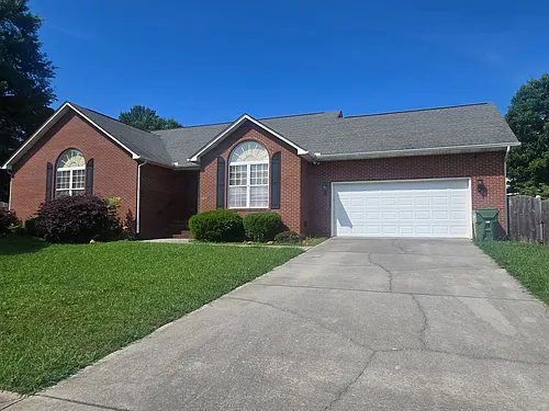 1607 Manheim Cir Photo 1