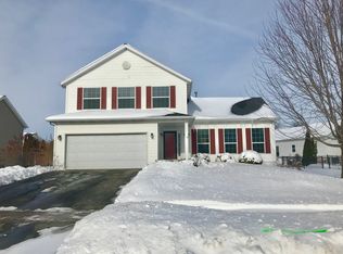 4220 Creekview Dr, Marion, IA 52302