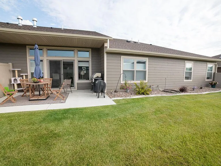 120 Choteau Ave NE — Photo 15