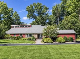 3 Openaki Rd, Randolph, NJ 07869