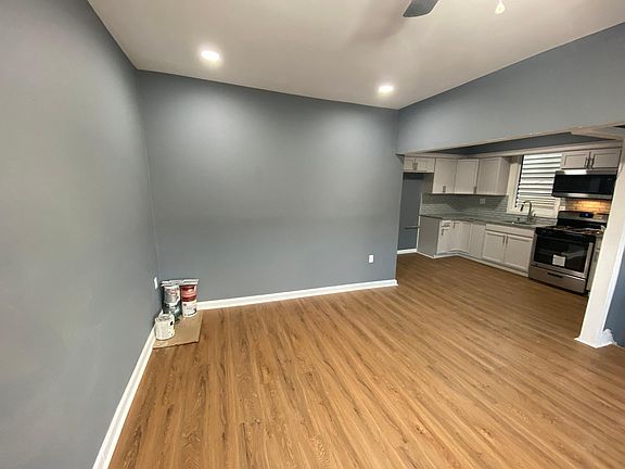 3rd image of 92 Romaine Ave Floor 2