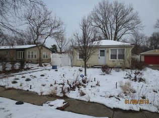 19 Devonshire St, Ypsilanti, MI 48198