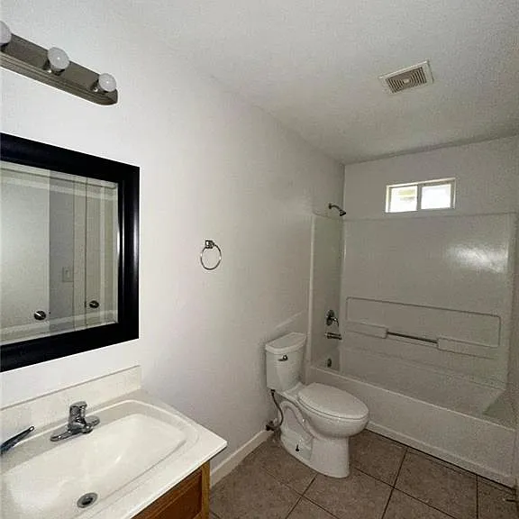 800 W Bronze Dr #1 — Photo 13