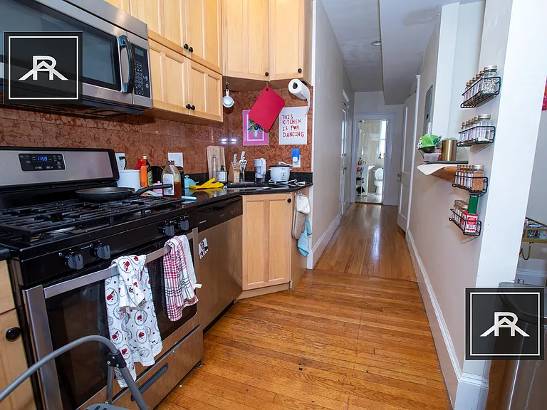 63 Babcock St #1 — Photo 10