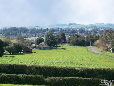 374 Ely Rd N, Petaluma, CA, 94954