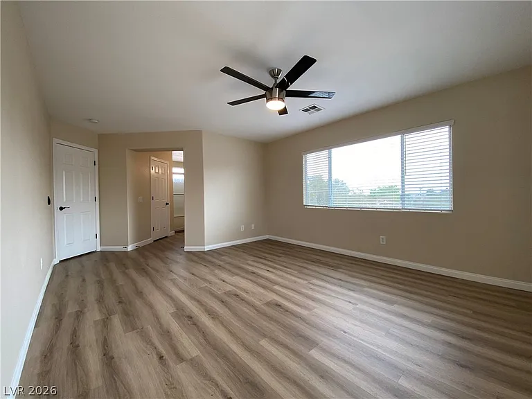10549 Cedar Run Ct — Photo 8