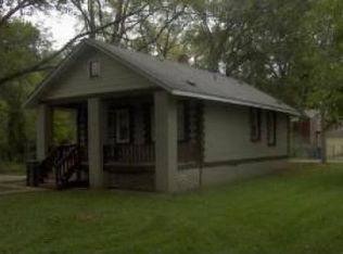 15723 Myrtle Ave, Harvey, IL 60426