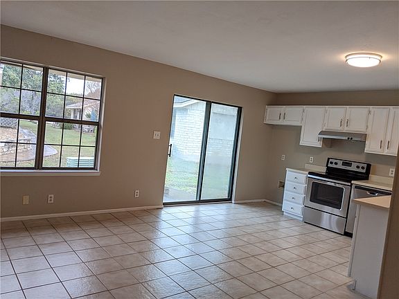 4th image of 21013 Highland Lake Dr #G-51