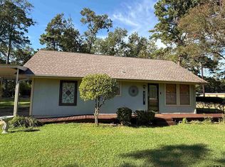 20985 Lee Ln, Chandler, TX 75758