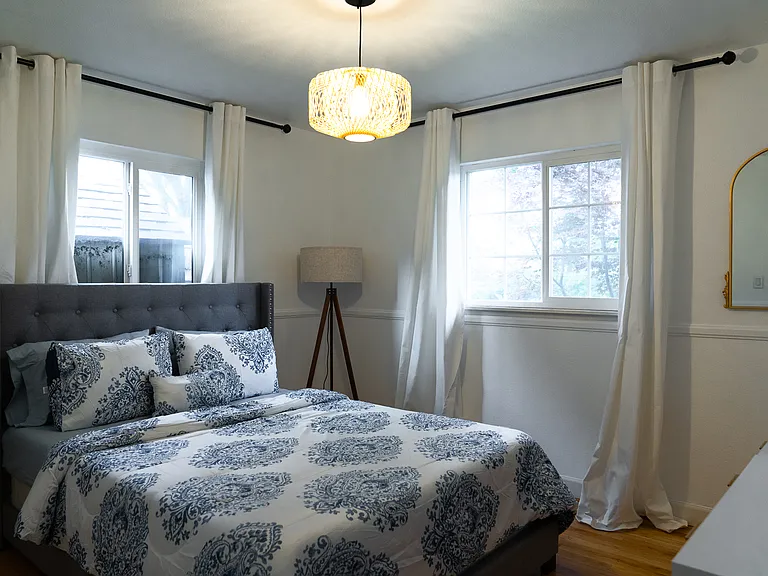 2317 Monticello Ave — Photo 5