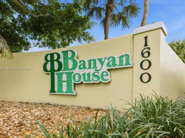 1600 SE Saint Lucie Blvd APT 110, Stuart, FL 34996