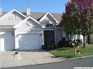 70 Birmingham Ln, Monroe Township, NJ