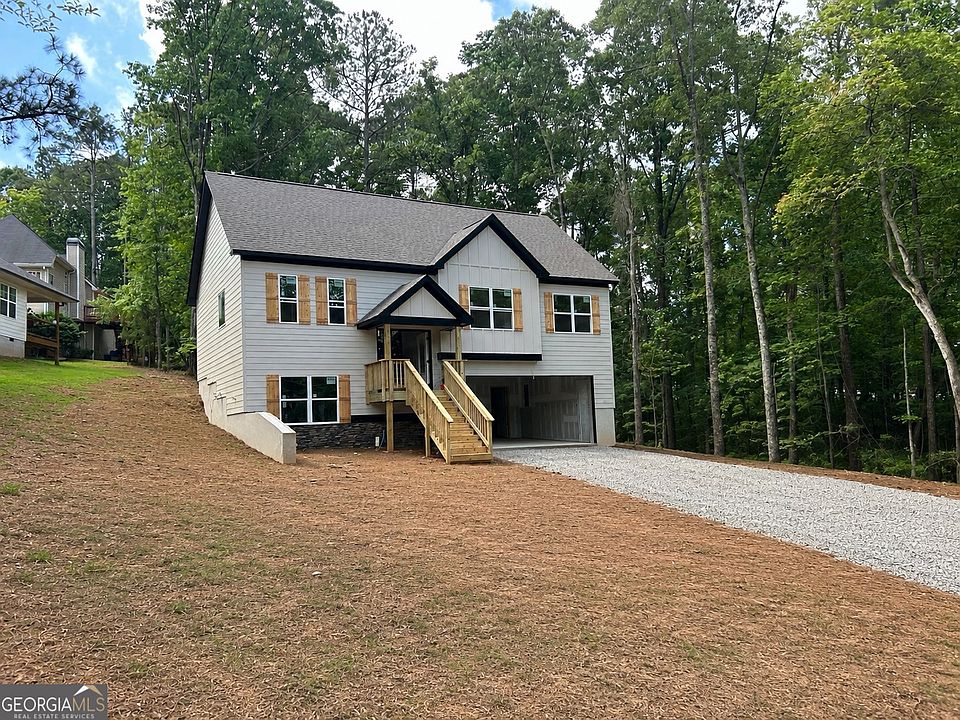 1st image of 3164 Sweetbriar Dr